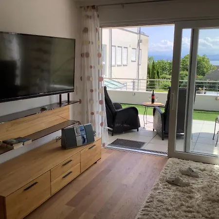 Bellevue Apartment